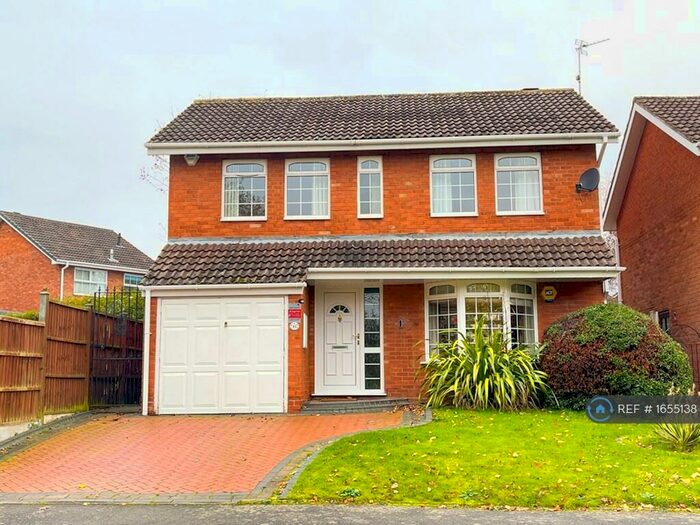 3 Bedroom Detached House To Rent In Cheviot Way, Halesowen, B63
