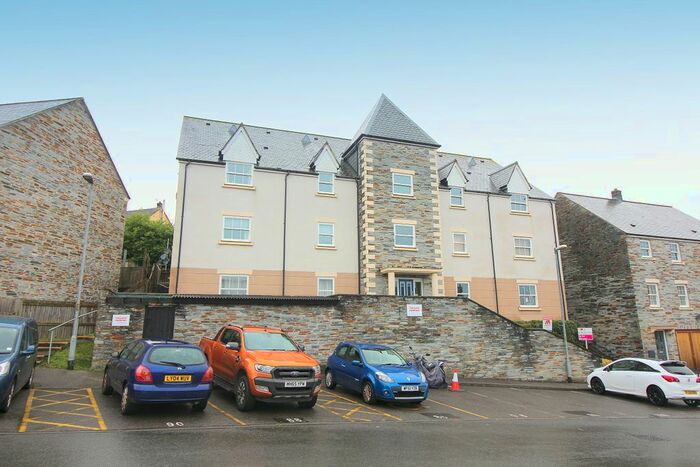 1 Bedroom Flat To Rent In Grassmere Way, Pillmere, Saltash, PL12