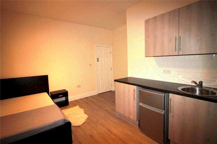1 Bedroom Studio To Rent In Beaconsfield Road, Southall, UB1