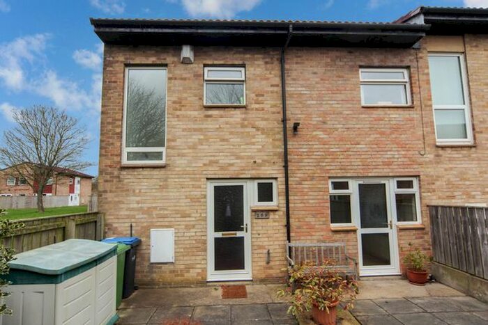 3 Bedroom End Of Terrace House To Rent In Angram Place, Newton Aycliffe DL5