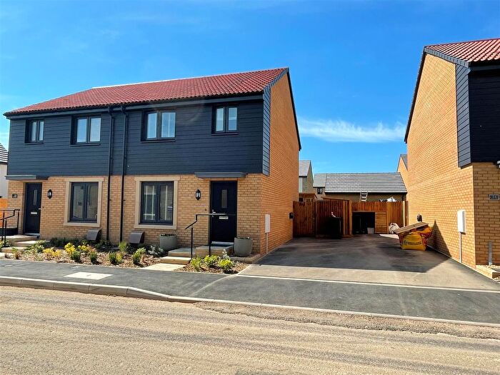 3 Bedroom Semi Detached House For Sale In Patch Place, Crewkerne - Motivated Seller, TA18