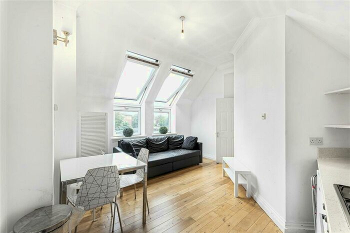 1 Bedroom Apartment To Rent In Boleyn Road, London, N16