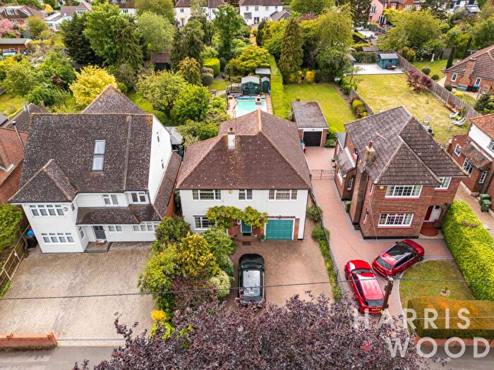4 Bedroom Detached House For Sale In Avenue Road, Witham, Essex, CM8