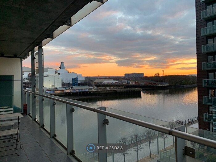 2 Bedroom Flat To Rent In Meadowside Quay Walk, Glasgow, G11