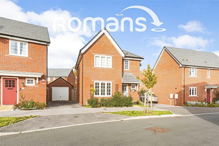 3 Bedroom Detached House For Sale In Bland Way, Shinfield, Reading, RG2