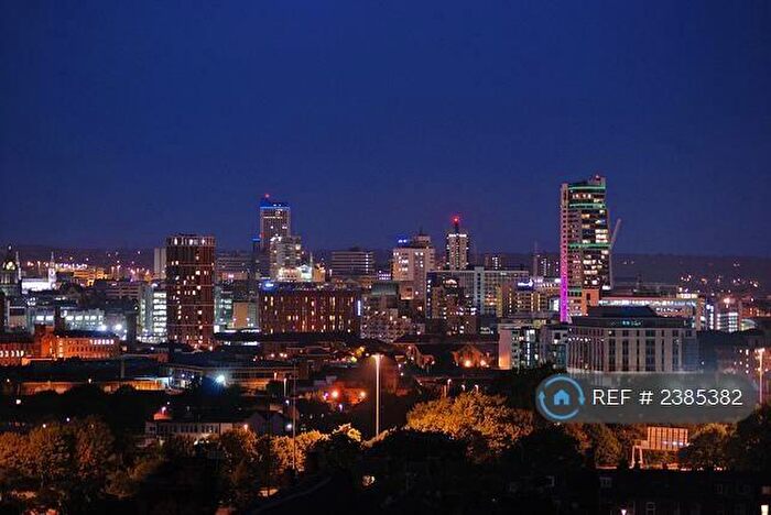 1 Bedroom Flat To Rent In Cemetery Road, Leeds, LS11