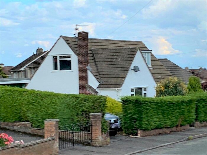 5 Bedroom Detached House To Rent In Beech Grove, Chepstow, NP16