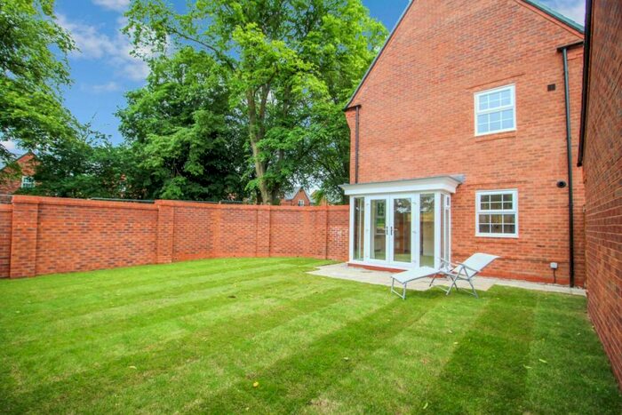 4 Bedroom Detached House To Rent In Heather Drive, Wilmslow, SK9