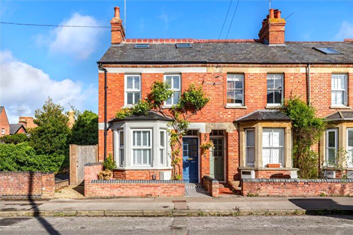 3 Bedroom End Of Terrace House For Sale In Stockmore Street, Oxford, OX4