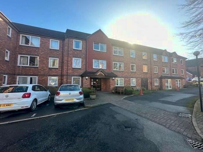 2 Bedroom Property To Rent In Midland Drive, Sutton Coldfield, B72