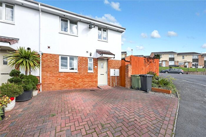 2 Bedroom End Of Terrace House For Sale In Beaufort Walk, Barnstaple, Devon, EX32