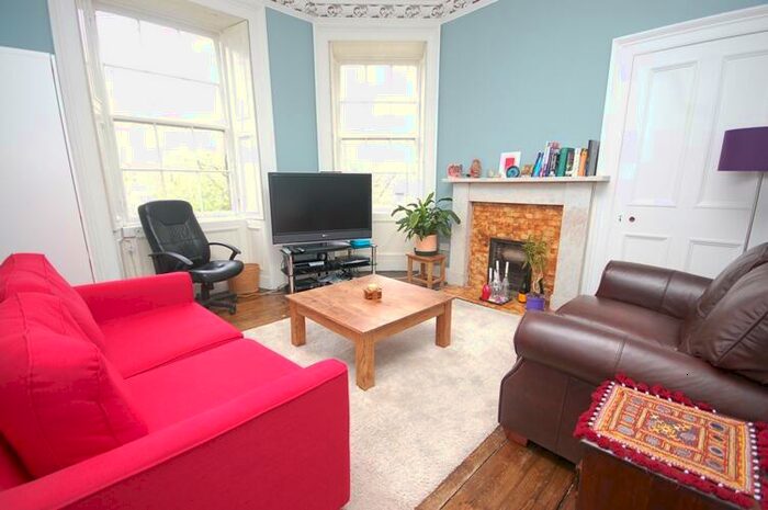 2 Bedroom Flat To Rent In L &#; East Preston Street, Edinburgh, EH8