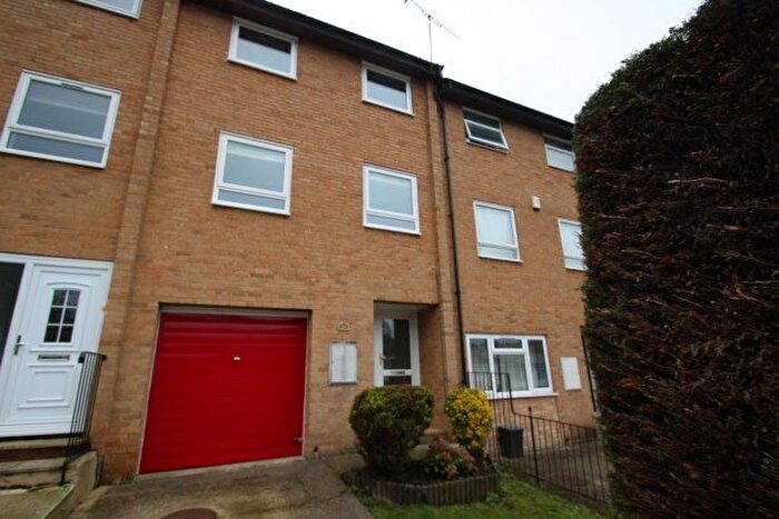 3 Bedroom Property To Rent In Challock Close, Westerham, TN16