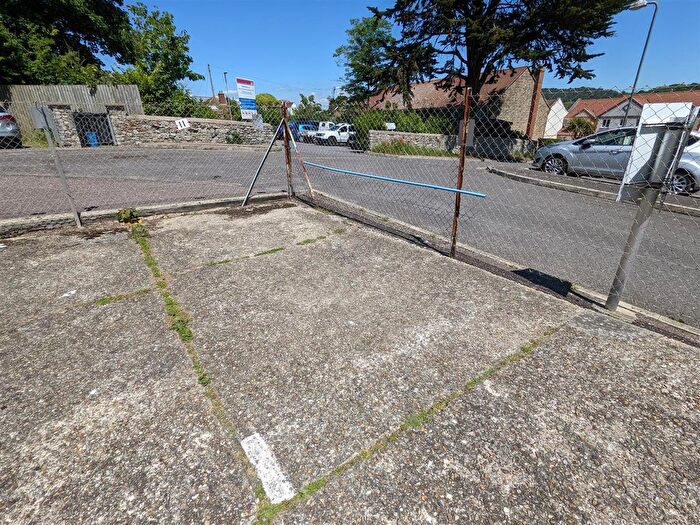 Garage / Parking To Rent In Parking Space, Golden Lion, Fore Street, Seaton, EX12