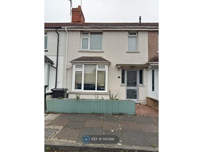 2 Bedroom Terraced House To Rent In Wembley St, Swindon, SN2