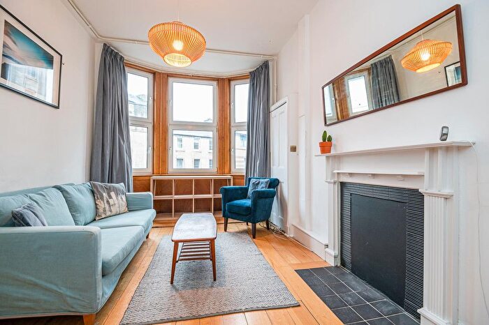 1 Bedroom Flat To Rent In Bread Street, Edinburgh, EH3