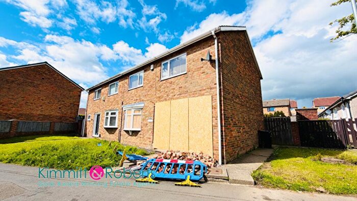 4 Bedroom Semi-Detached House For Sale In York Road, Peterlee, SR8