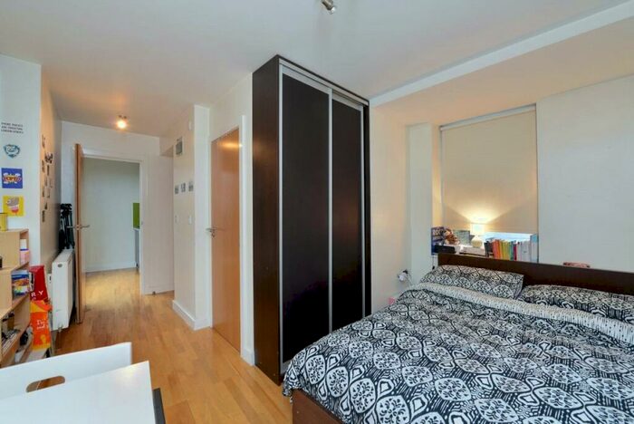 Apartment To Rent In Greenland Street, London, NW1