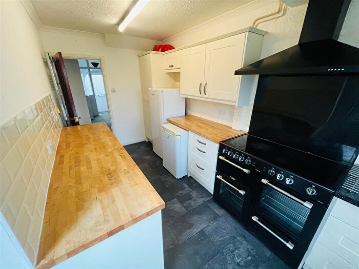 4 Bedroom Terraced House To Rent In B, Fourth Avenue, Filton, BS7