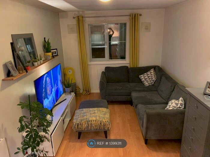 1 Bedroom Flat To Rent In Maplin Park, Slough, SL3