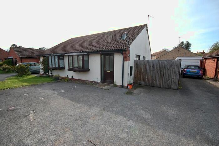 2 Bedroom Bungalow To Rent In Highwoods, Colchester, Essex, CO4