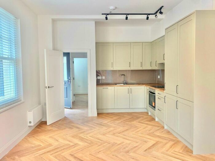 1 Bedroom Bungalow To Rent In Denmark Place, Tring, HP23