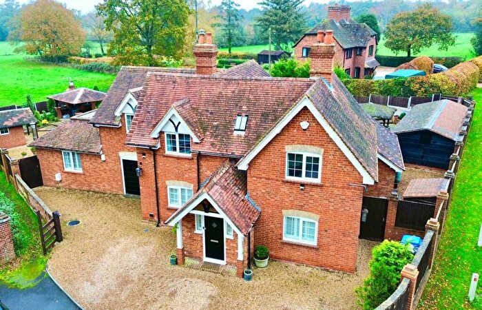 5 Bedroom Detached House For Sale In Bramshill Road, Eversley, Hook, RG27