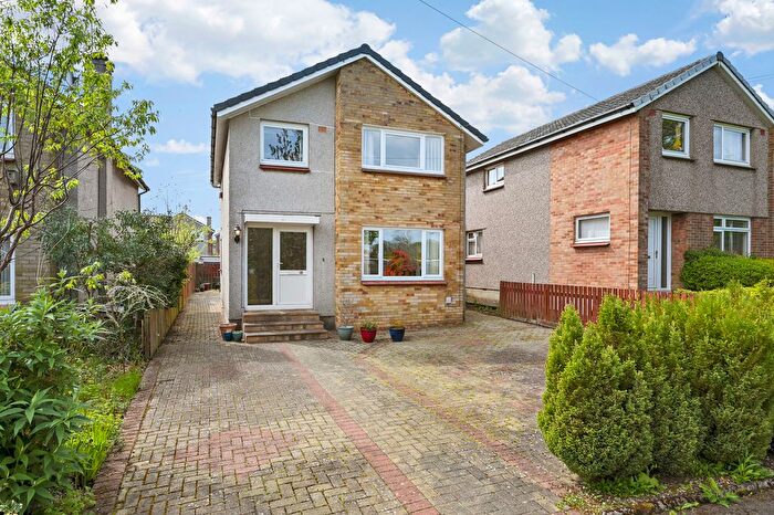 3 Bedroom Detached House For Sale In Hunter's Hill, Penicuik, Midlothian, EH26