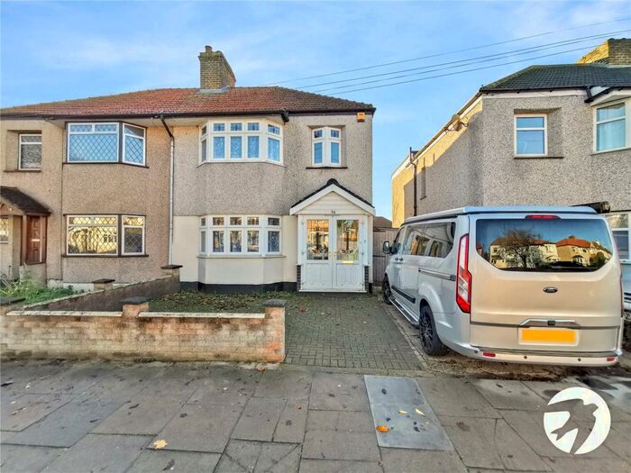 4 Bedroom House To Rent In Balliol Road, Welling, DA16