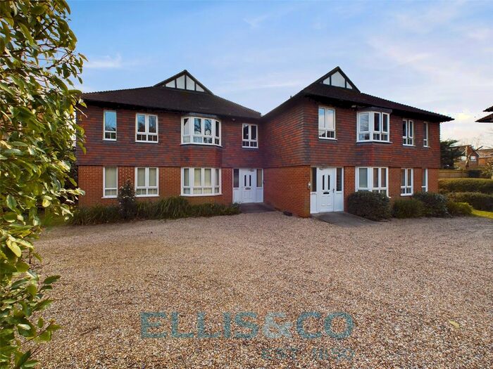 1 Bedroom Flat To Rent In London Road, Tonbridge, TN10