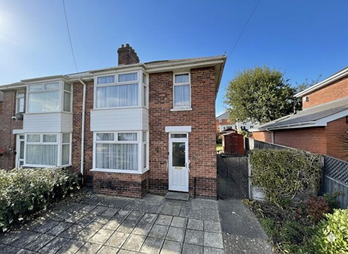 3 Bedroom Semi Detached House For Sale In Buddle Lane, St Thomas, EX4