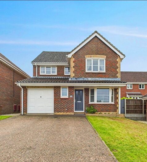 4 Bedroom Detached House For Sale In Cleves Way, Old Costessey, NR8