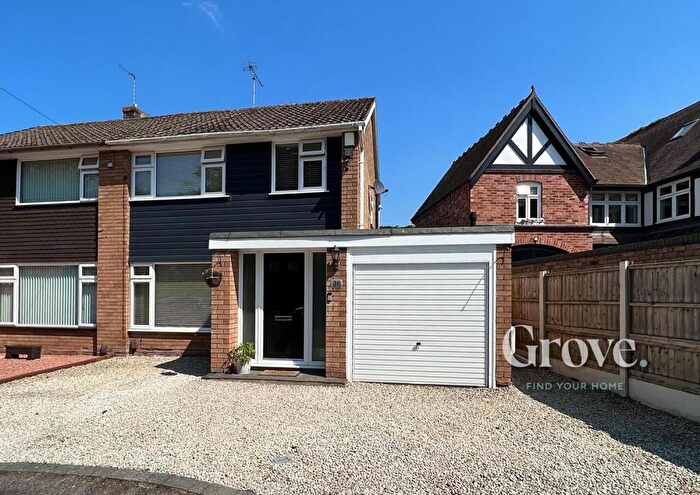 3 Bedroom Semi Detached House For Sale In Station Road, Hagley, DY9