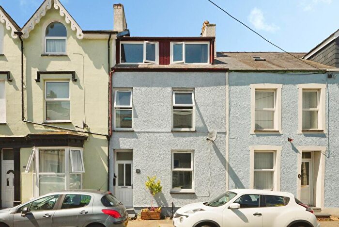 4 Bedroom Terraced House For Sale In Madoc Street, Porthmadog, Gwynedd, LL49