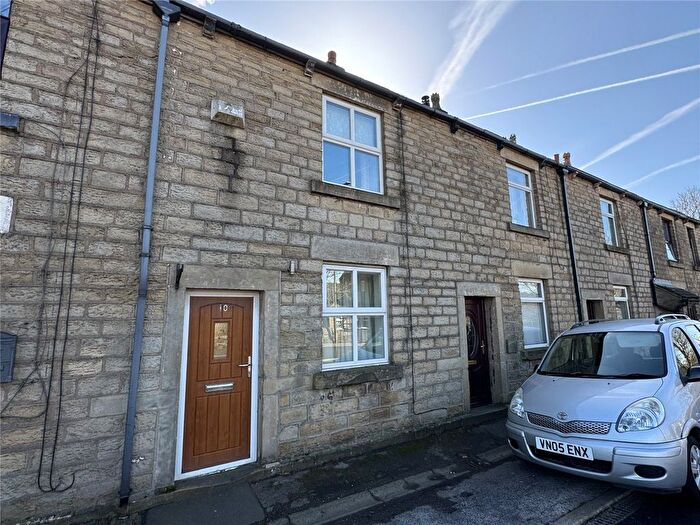 2 Bedroom Terraced House For Sale In Manchester Road, Tintwistle, Glossop, Derbyshire, SK13