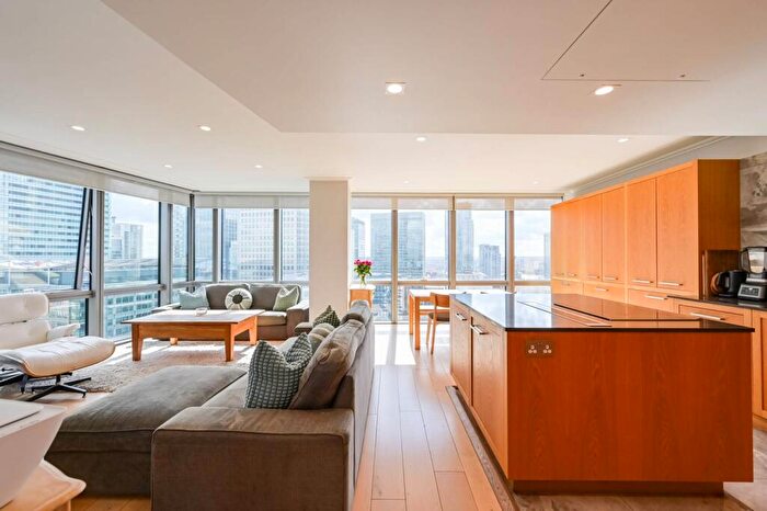 1 Bedroom Flat For Sale In West India Quay, , Docklands, London, E14