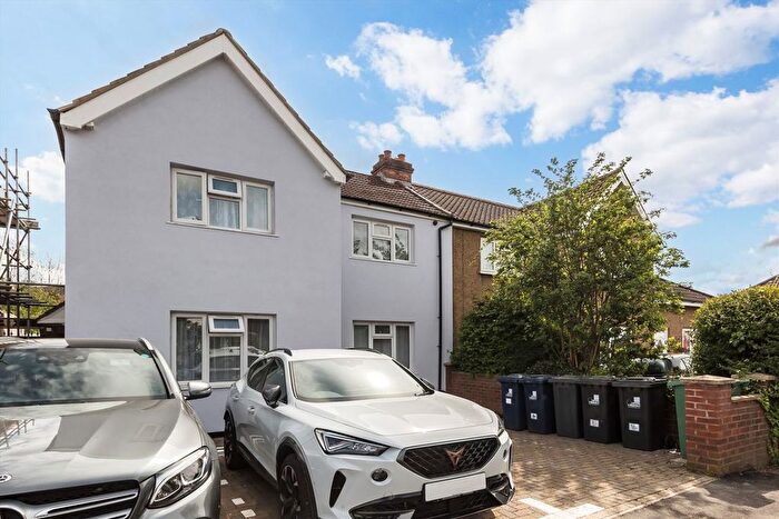 2 Bedroom Flat To Rent In Greenford Road, Greenford, UB6