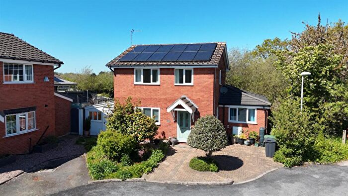 3 Bedroom Detached House For Sale In Copse Grove, Irby, Wirral, CH61
