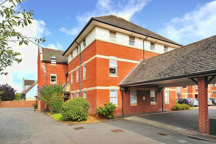2 Bedroom Apartment To Rent In Abingdon, Oxfordshire, OX14