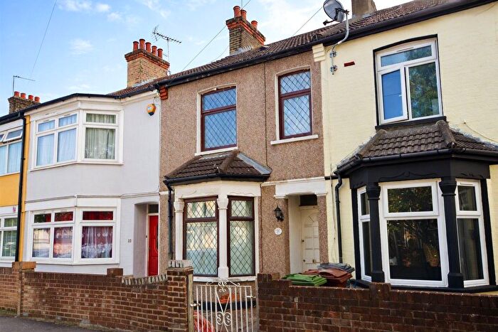2 Bedroom Terraced House For Sale In Devon Road, Barking, IG11