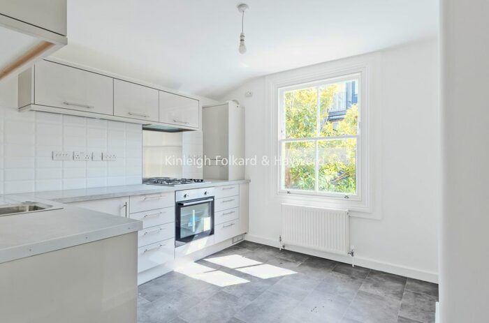 2 Bedroom Flat To Rent In Biscay Road, London, W6