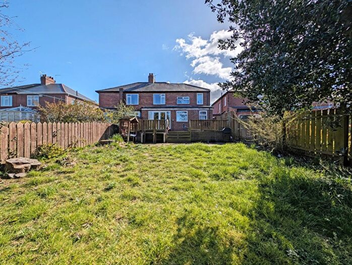 6 Bedroom Semi-Detached House For Sale In Newminister Road, Fenham, NE4