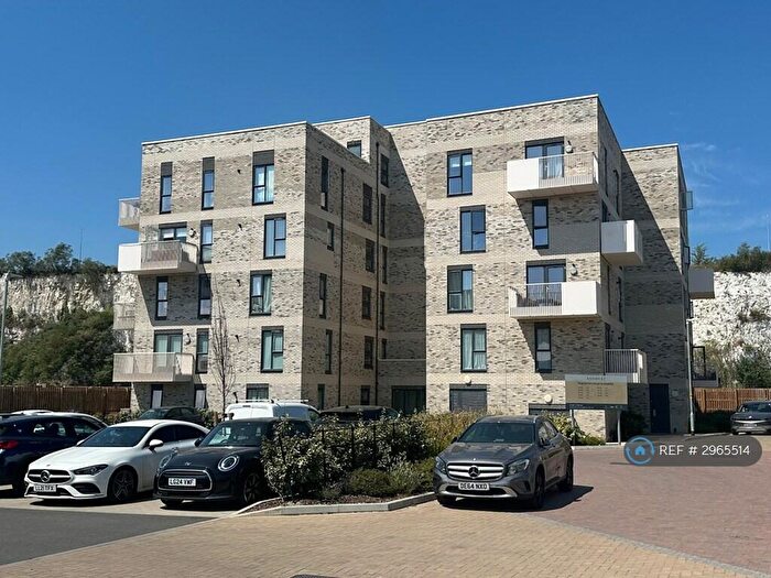 2 Bedroom Flat To Rent In Western Cross, Swanscombe, DA10