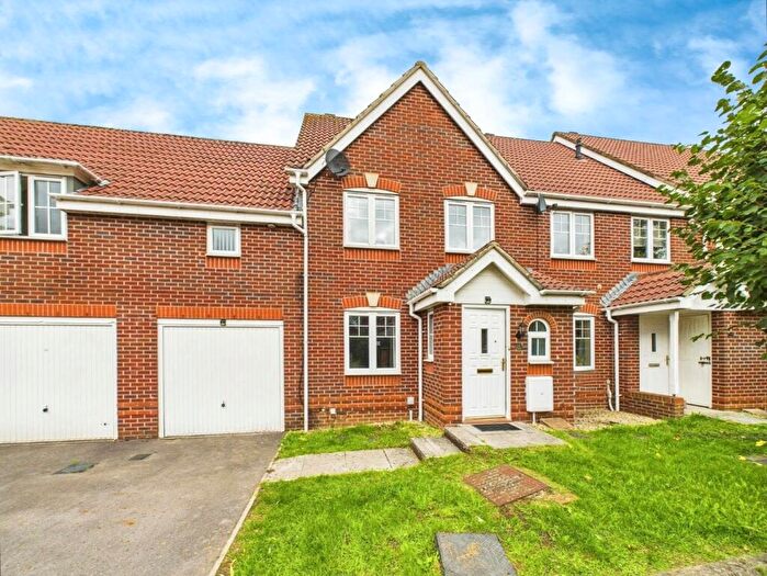 3 Bedroom Terraced House To Rent In Britton Gardens, Kingswood, BS15