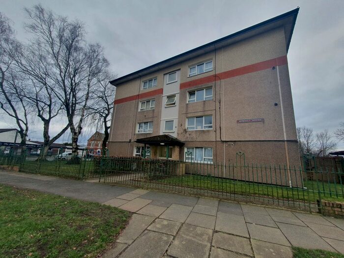 1 Bedroom Flat To Rent In Nowell House, Middleton, M24