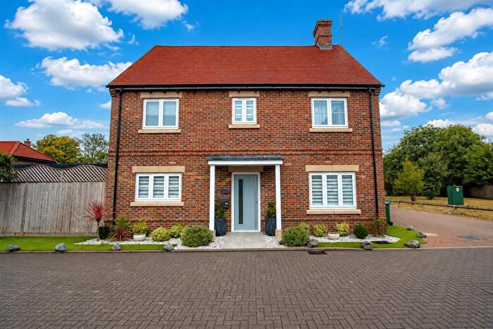 5 Bedroom Detached House For Sale In Smyth End, Aston Clinton, HP22