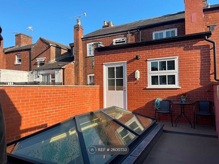 2 Bedroom Flat To Rent In Regent St, Leamington Spa, CV32