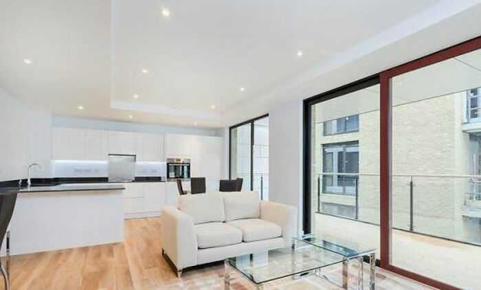 1 Bedroom Flat To Rent In George View House, Knaresborough Drive, Earlsfield, SW18