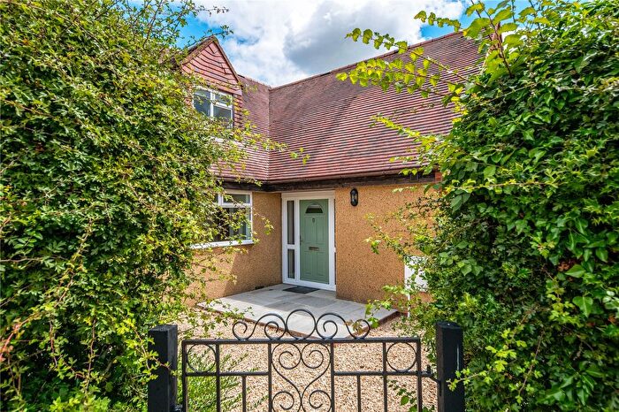 4 Bedroom Detached House To Rent In Crowell Hill, Chinnor, Oxfordshire, OX39