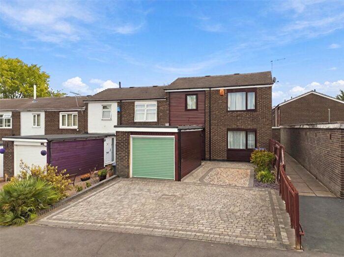 3 Bedroom End Of Terrace House For Sale In The Maples, Harlow, Essex, CM19